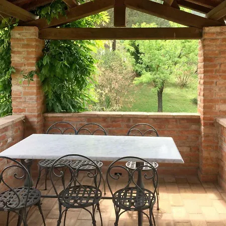 דירה Locazione Turistica Il Querceto מאג'ונה